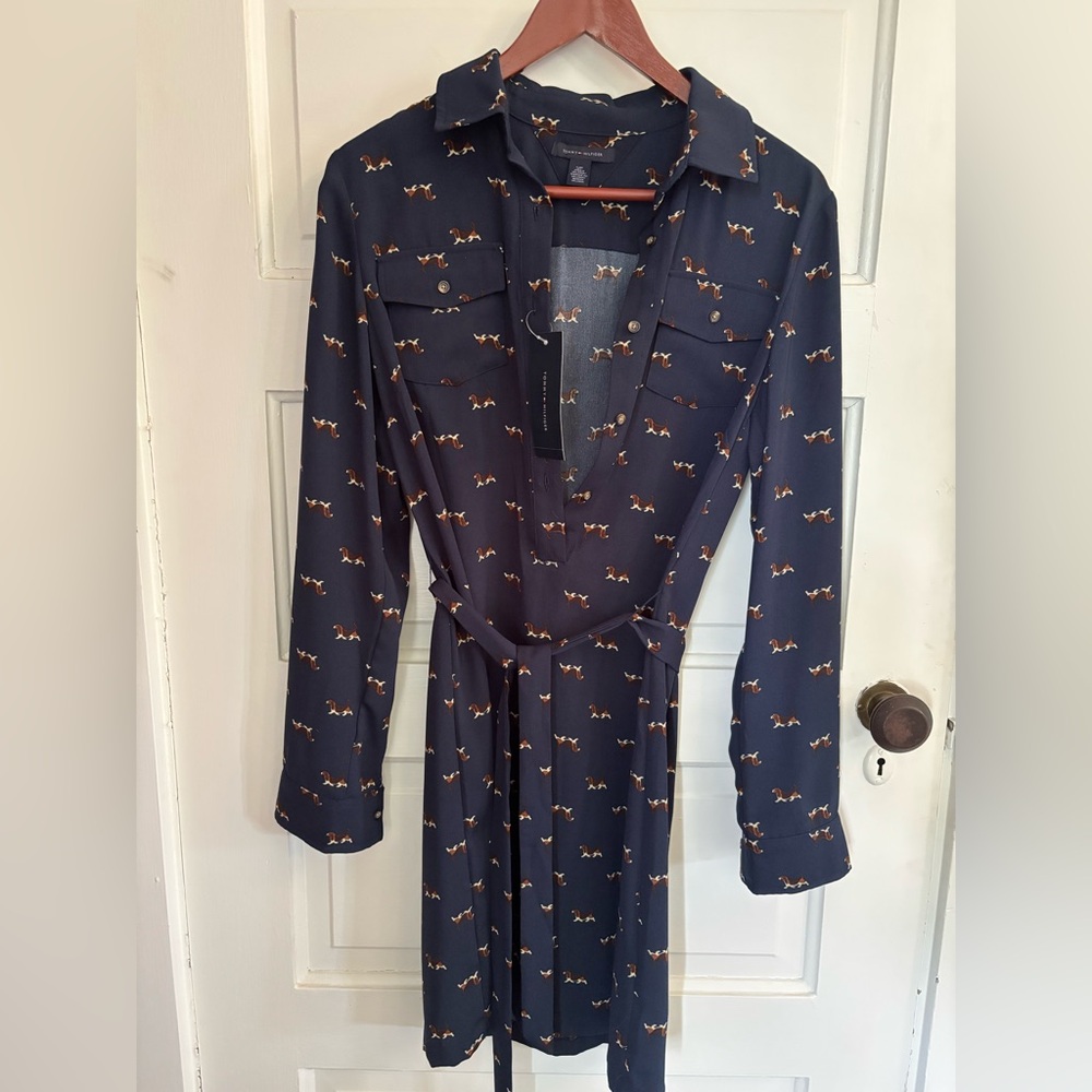 Tommy Hilfiger navy blue button up dress, hunting dog beagle print. Small. NWT